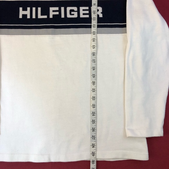 Vintage Tommy Hilfigar sweater - Picture 2 of 7